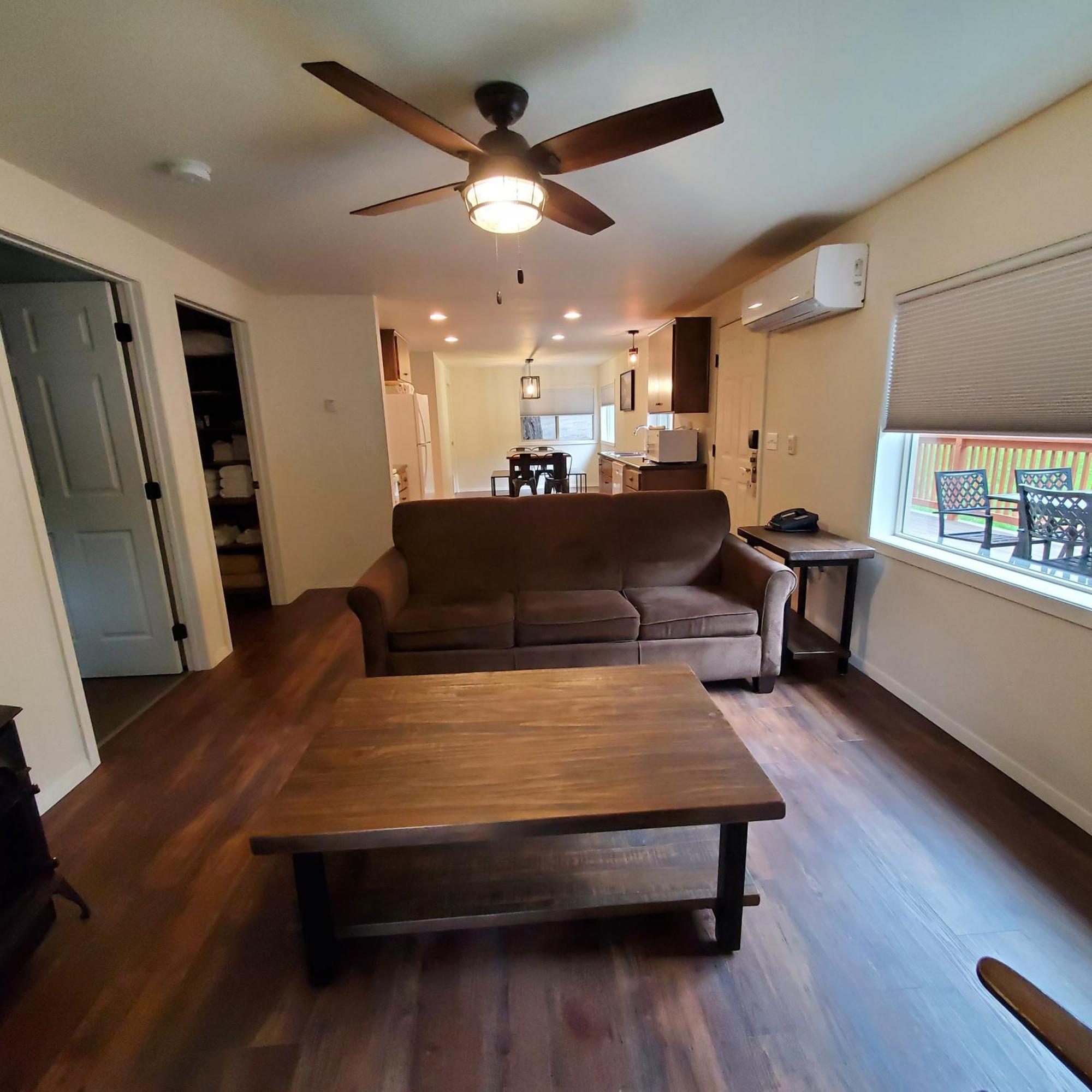 Eagle Cap Chalets Joseph ภายนอก รูปภาพ